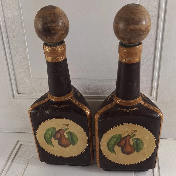Rustic Bottles Genuine Leather Vined Fruit Design - Picture 2 of 10